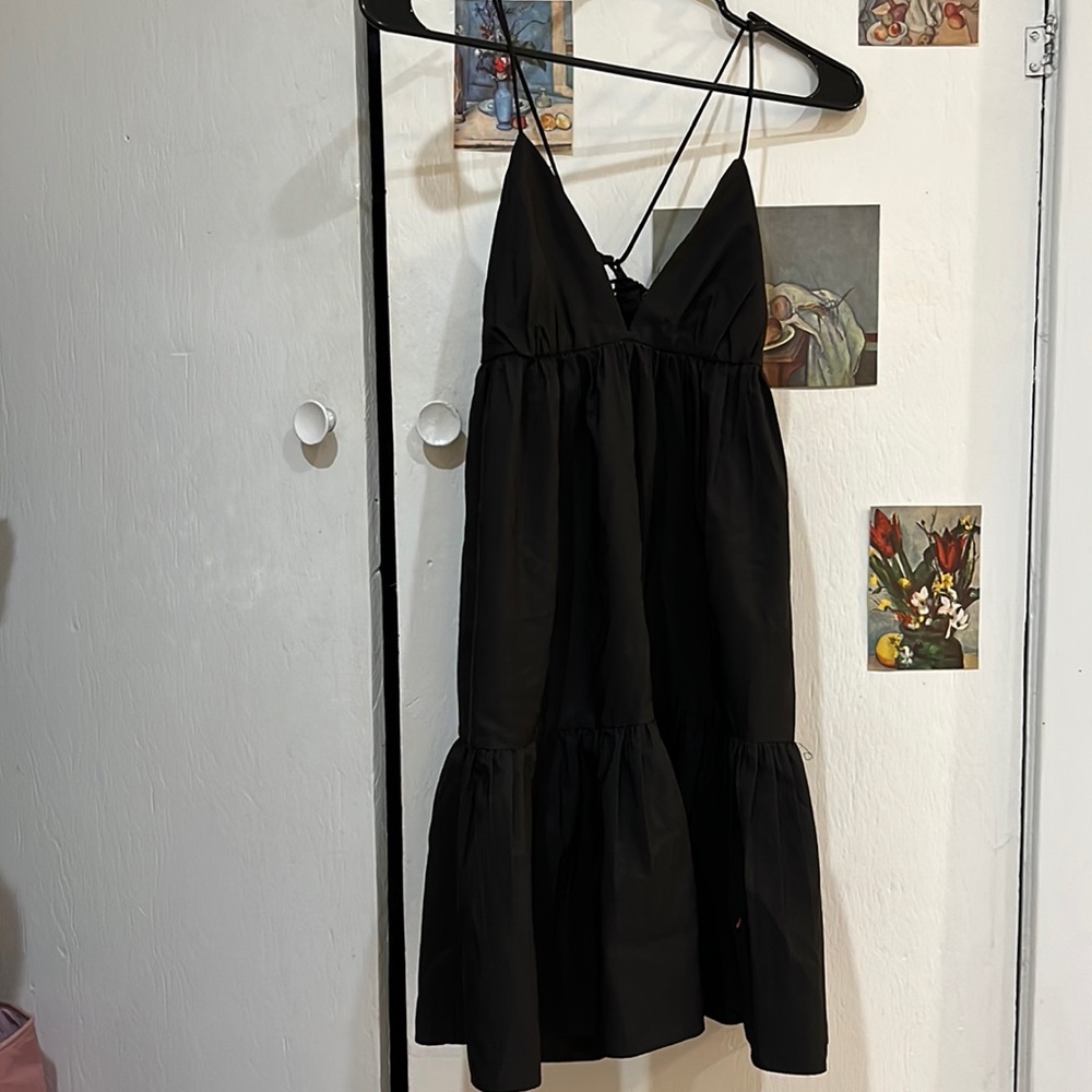perfect zara black sundress!